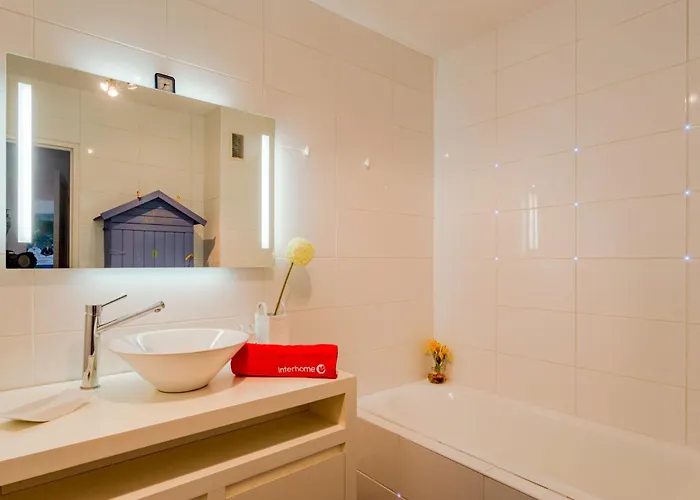 Eden Park-2 By Interhome