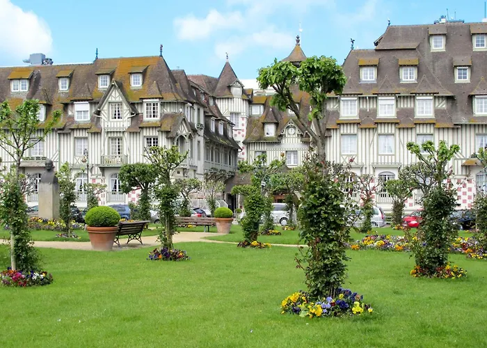 Eden Park-2 By Interhome *